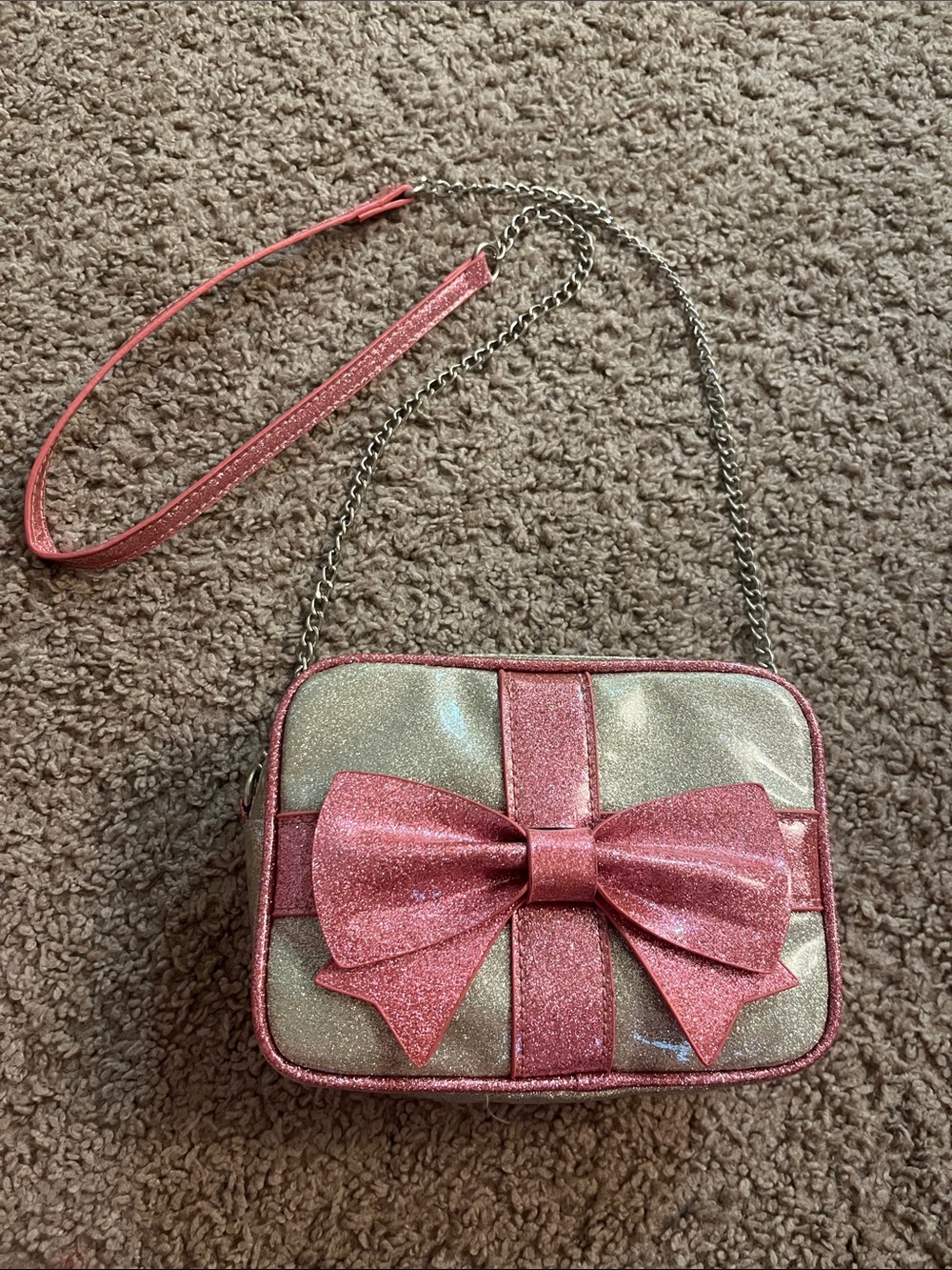 Glitter Bow Crossbody Bag in Pink and Silver